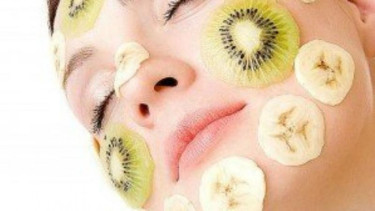 Penggunaan masker wajah.