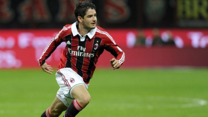 Striker AC Milan Alexandre Pato