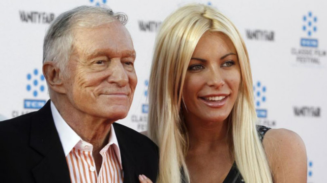Hugh Hefner dan Crystal Harris 