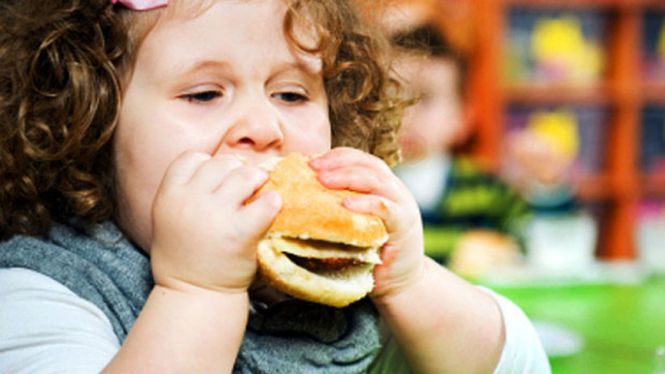 Ilustrasi anak obesitas.
