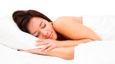 Ilustrasi wanita tidur
