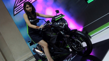 Kawasaki Z250.