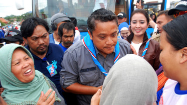 dede yusuf kampanye di pasar cileunyi