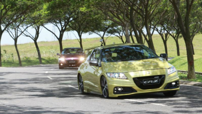 Test Drive Honda CR-Z