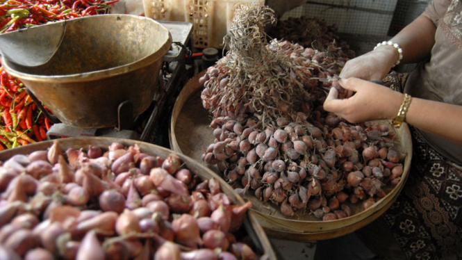 bawang merah.