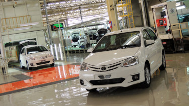 Ilustrasi pabrik mobil Toyota.