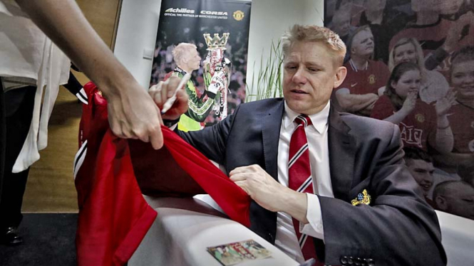 Peter Schmeichel Hadir di Jakarta