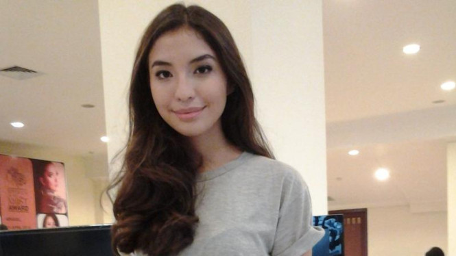 Manohara