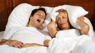 Mengapa Kita Mendengkur Saat Tidur dan Bagaimana Cara Mengatasinya?
