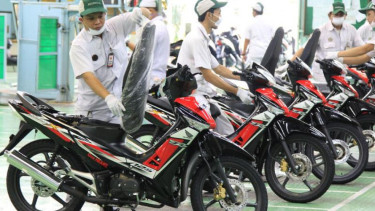 Warna dan stripe baru Honda Supra X 125