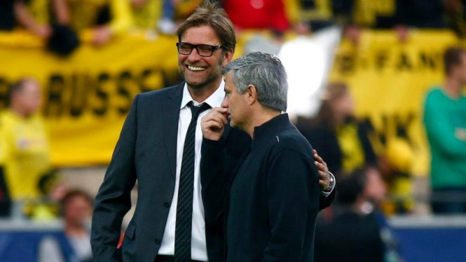 Pertemuan Jose Mourinho dan Juergen Klopp