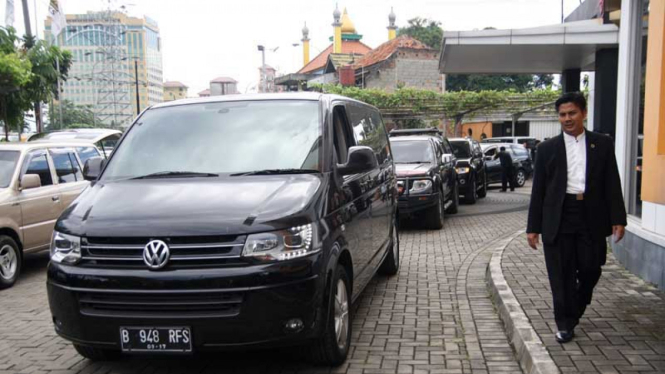 Mobil Sitaan di DPP PKS Dibawa ke KPK