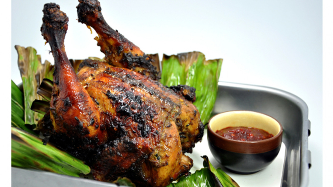 Ayam bakar.