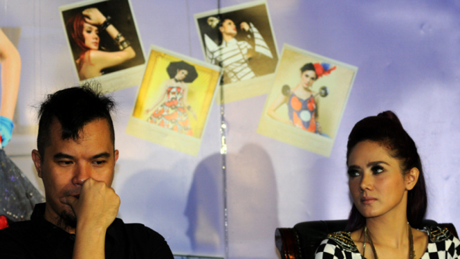 Ahmad Dhani dan Mulan Jameela.