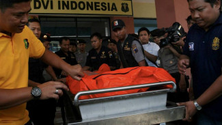 Jasad Teroris Ditolak Orangtua hingga Foto Jokowi-JK Ditutup