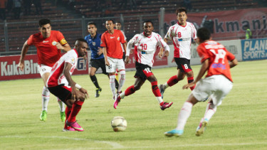 Persija Vs Persipura di ISL 2013
