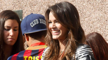 Kekasih Neymar, Bruna Marquezine