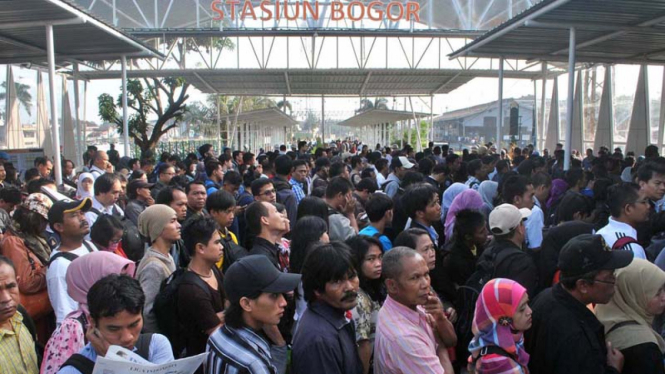 KAI commuter mulai terapkan tarif progresif