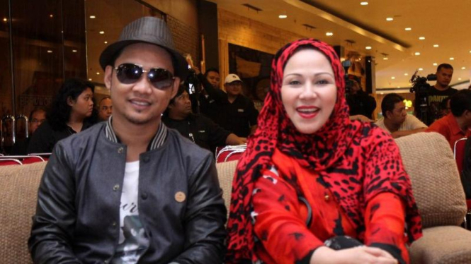 Camelia Malik dan Aeric