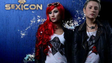 Kolaborasi Uli Auliani dan DJ Davina