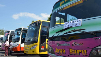 Arus Balik Penumpang di Terminal Leuwipanjang Melonjak