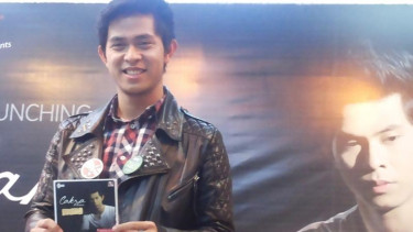 Cakra Khan