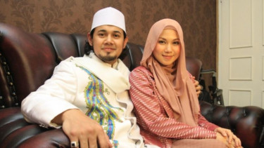 Puput Melati dan Guntur Bumi