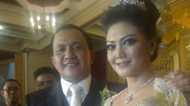 Bella Saphira dan Mayor Jenderal Agus Surya Bhakti