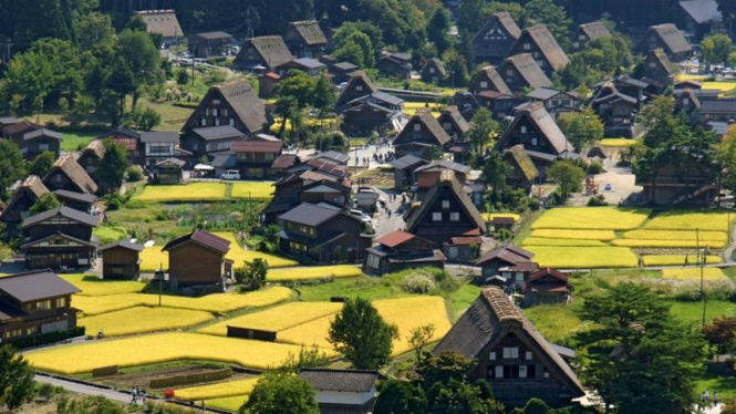 Shirakawa-go di Jepang