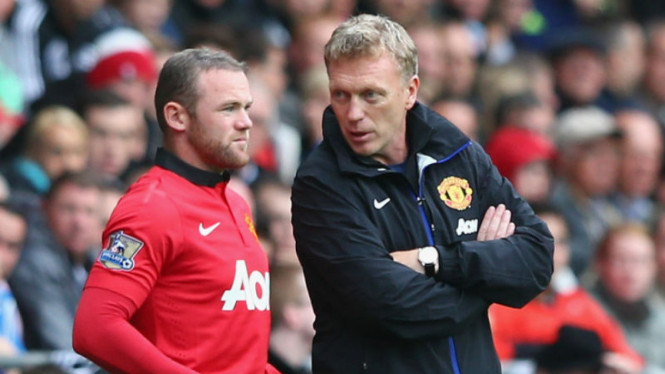 David Moyes (kanan) dan Wayne Rooney (kiri)