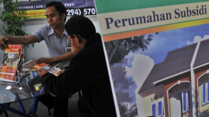 Suasana pameran perumahan.