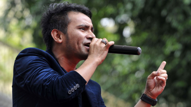 Peluncuran maskot dan jingle Pemilu 2014