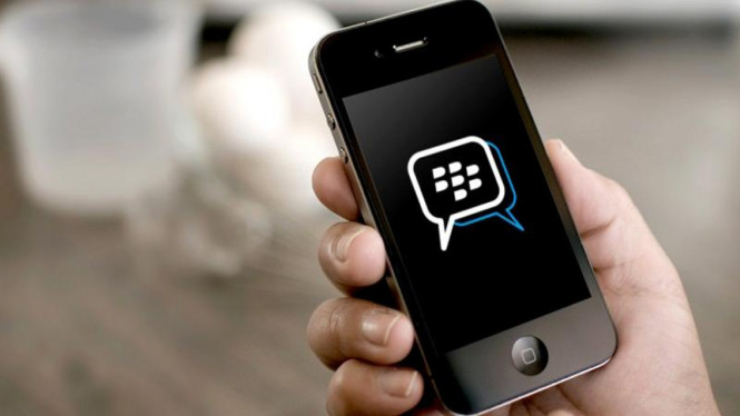 Aplikasi BBM di perangkat Apple iPhone