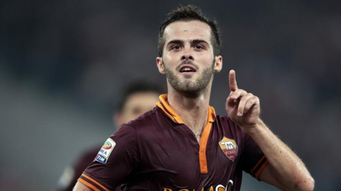 Gelandang AS Roma, Miralem Pjanic.