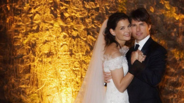 Tom Cruise dan Katie Holmes saat menikah di Roma