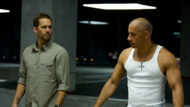 Paul Walker (kiri) & Vin Diesel