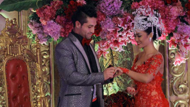 Lamaran Julia Perez - Gaston Castano