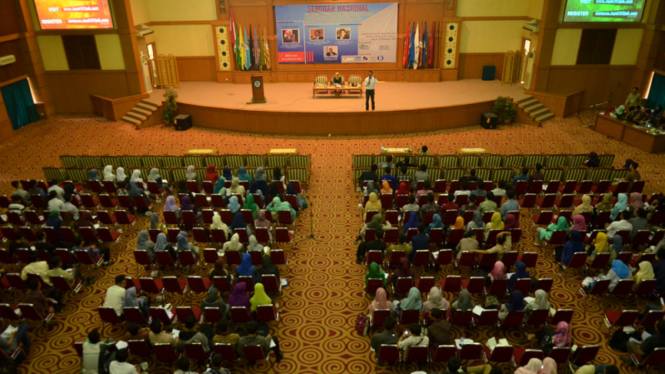 Mahasiswa Ikuti Seminar Wirausaha Muda