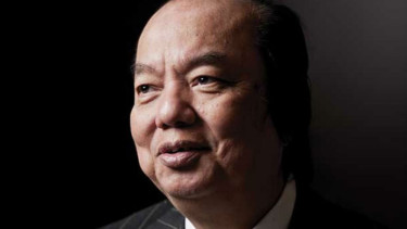 Dr. Tahir, pendiri Tahir Foundation.