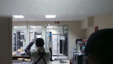 Ruang Server DPR Digeledah KPK