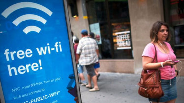 Tanda fasilitas Wi-Fi gratis.