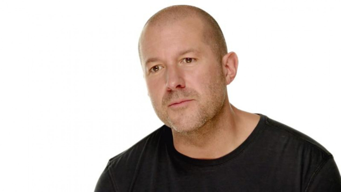 Jonathan Ive, Senior VP Design Apple
