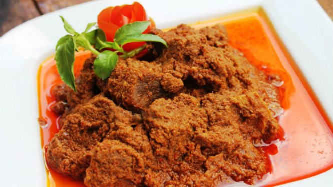 Kuliner Indonesia, rendang.