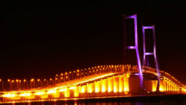 Jembatan Suramadu