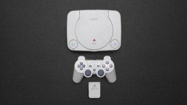 PlayStation One.