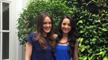 Cathy Sharon dan Julie Estelle