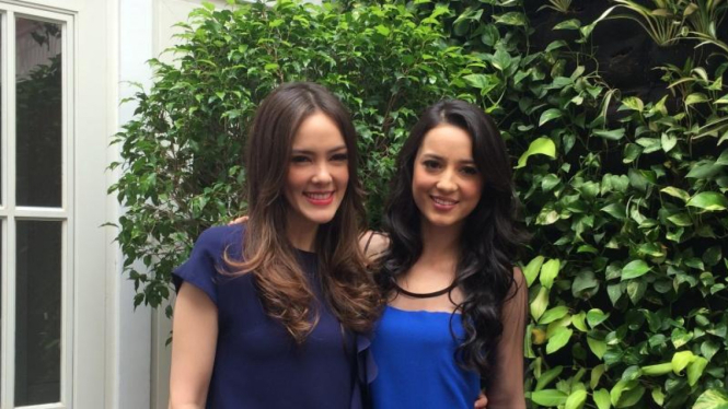 Cathy Sharon dan Julie Estelle