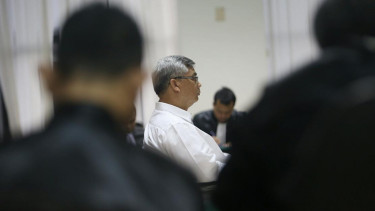 Akil Mochtar Jalani Sidang Vonis