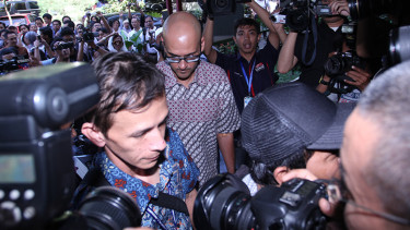 Dua Guru JIS Diperiksa sebagai Tersangka