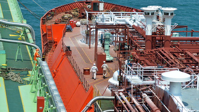 Kapal Tanker Penyuplai Elpiji Pertamina